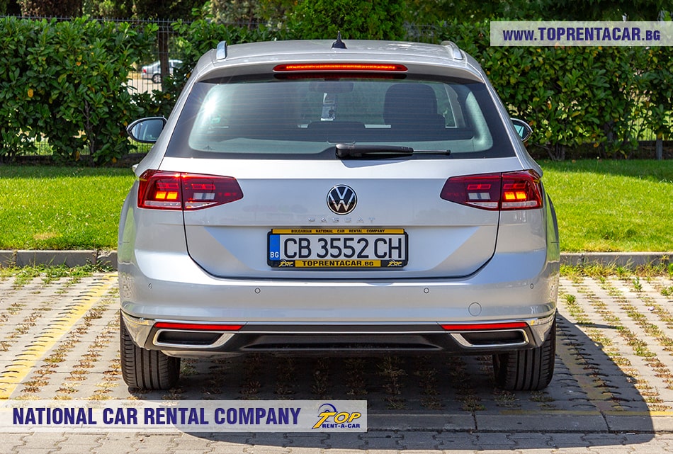 VW Passat estate 2021 back view VW Passat estate 2021 back view